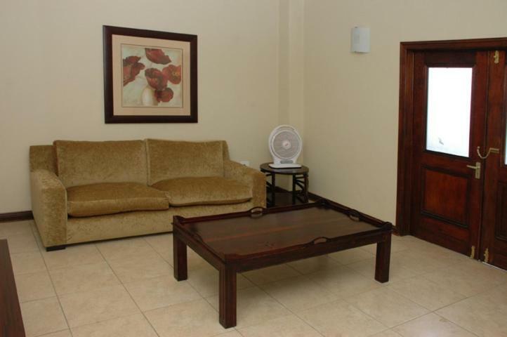 Moon And Sixpence Garden Guest House Muldersdrift Exterior foto
